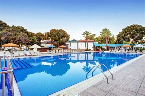  merit cyprus gardens resort casino